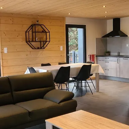 Σαλέ Avec Jacuzzi Prive, 3 *